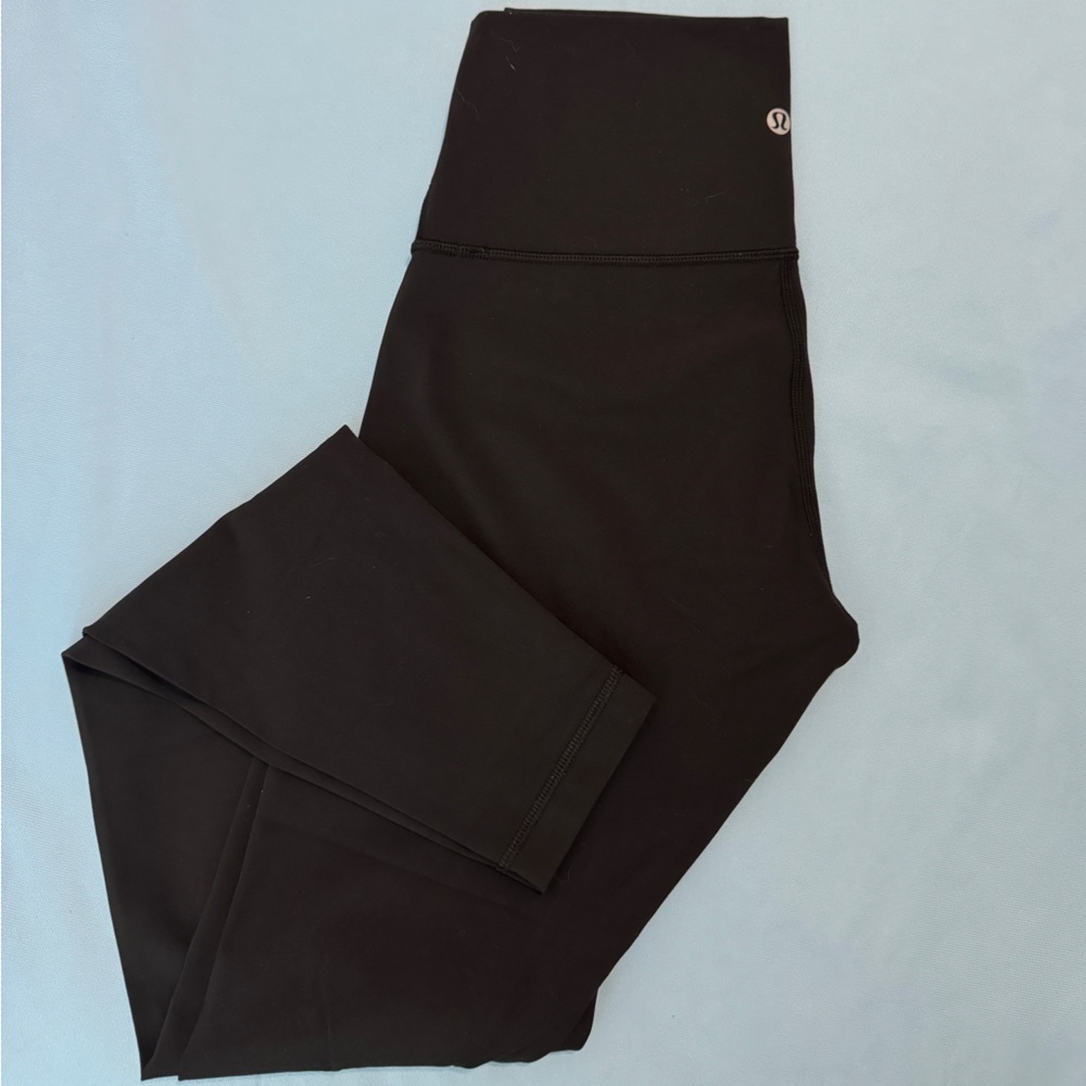 Lululemon Athletica Wunder Under Leggings 28” Size 6